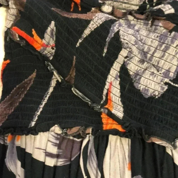 Patrons of Peace tropical/floral jumpsuit with side pockets. Size S - Picture 6 of 11